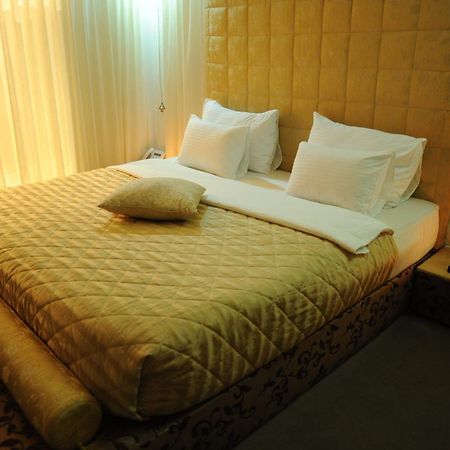 Hotel Merona SJJ Esterno foto