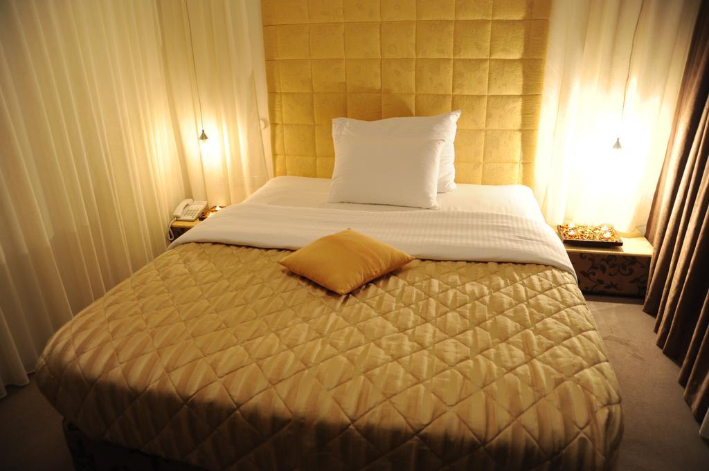 Hotel Merona SJJ Esterno foto